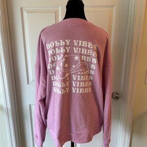 Dolly Vibes Sweatshirt